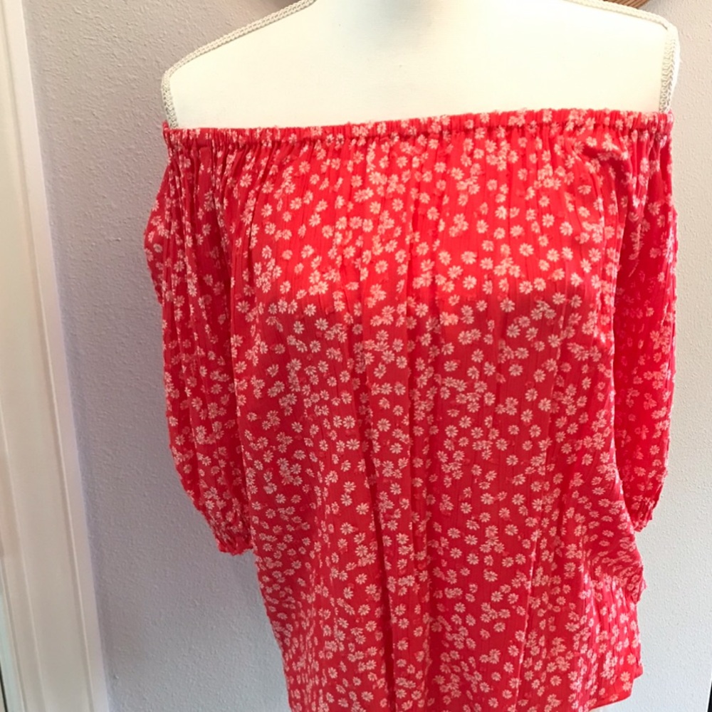 *LOFT Floral off shoulder Top *2